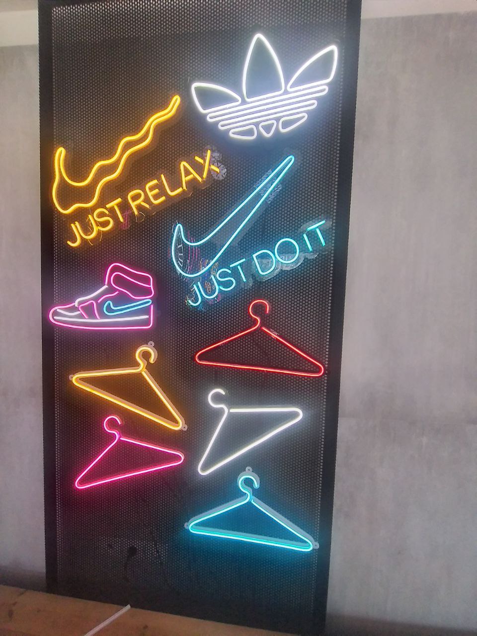 طرح نئون فلکسی