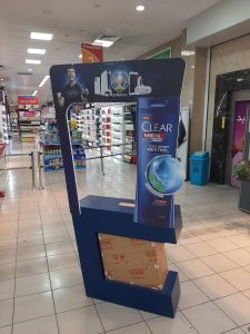 استند محصولات آرایشی بهداشتی کلیر